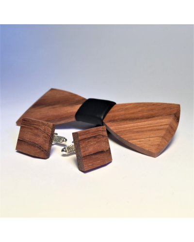 Drewniana muszka z poszetką