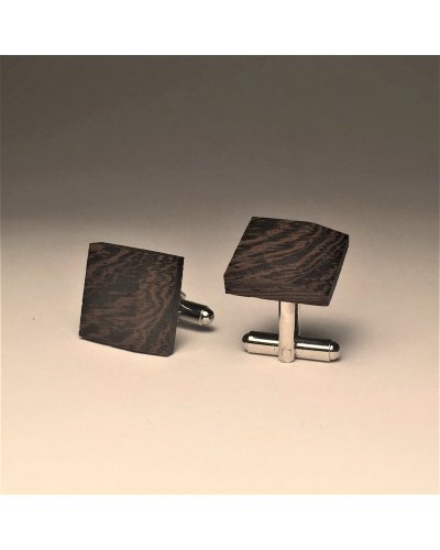 Wooden bow tie with cufflinks
