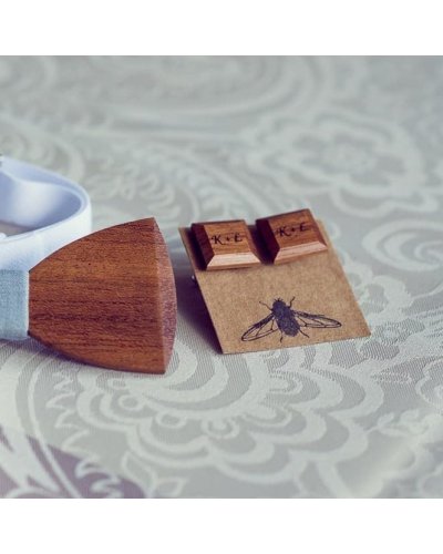 Graver on the bow tie