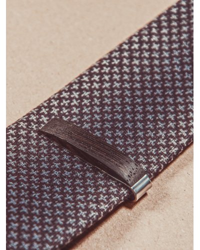 Drewniana spinka do krawata