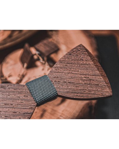 Wooden bowtie and cufflinks
