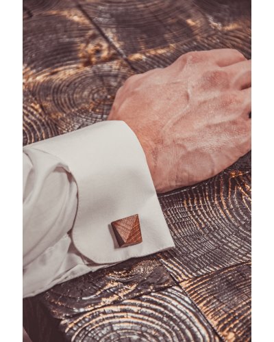 Set of cufflinks and tie clips