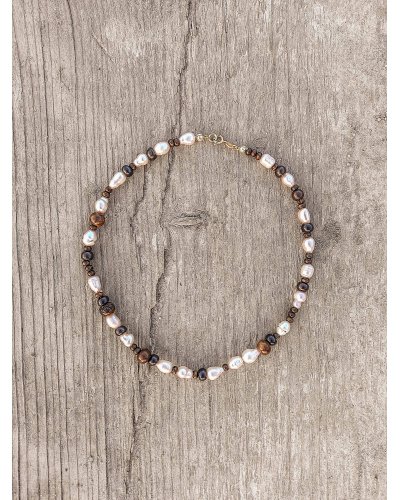 Naszyjnik z naturalnym pereł słodkowodnych i drewna