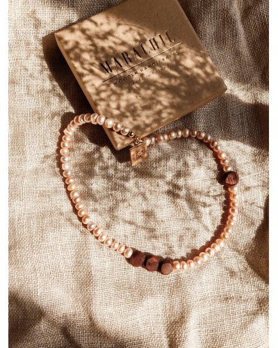 Necklace made of natural freshwater pearls and wooden beads