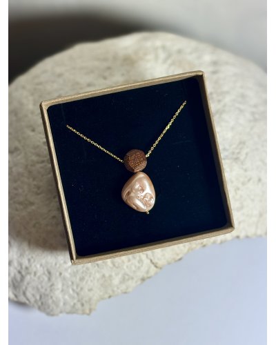 Pearl Spell necklace