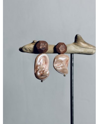 Pearl Spell earrings