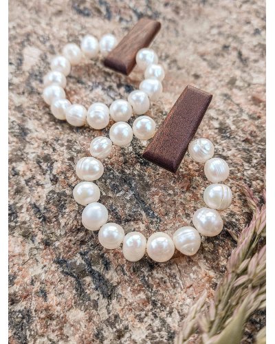 Pearl circles earrings