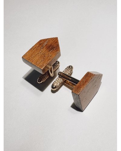 Drewniana muszka z poszetką