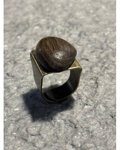 Unregale Ring