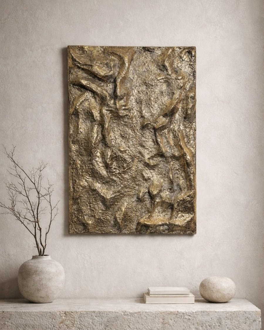 A perfect painting for art lovers who value originality and imperfection.