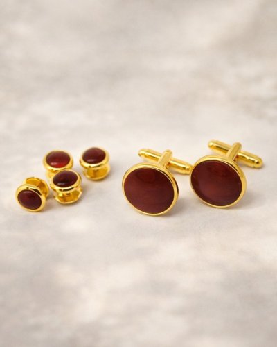 Wooden cufflinks and a tie clip