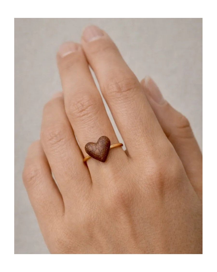 A charming ring with a mini heart. A unique gift for her