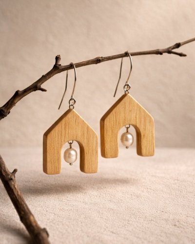 Drewniane kolczyki z perłą Marachic