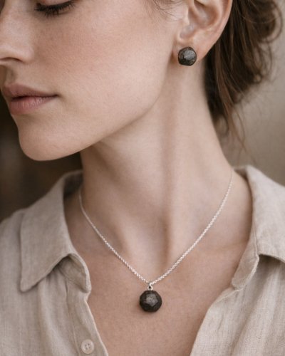 Wooden set jewelry ideal anniversary gift