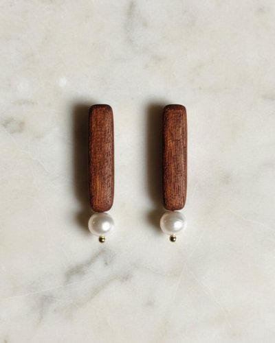 Charming wooden baton earrings with pearl ends | Minimalist jewelry